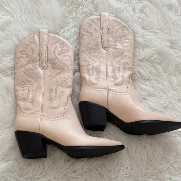 Jeffrey Campbell Cream Heeled Boots - Picture 1 of 11